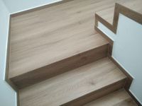  Vinylove schody bez nosu BUKOMA dub Bunbury